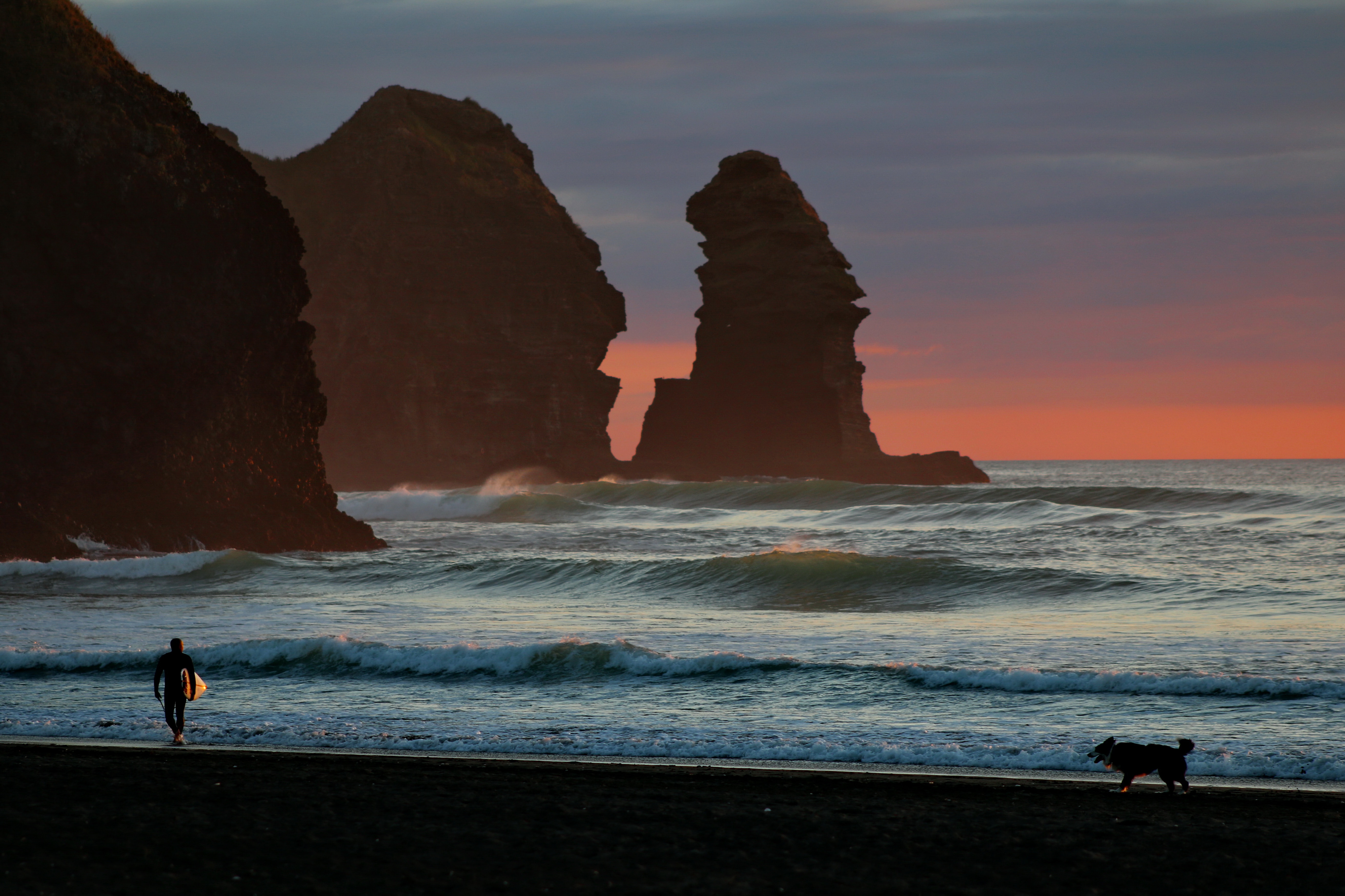 Piha Beach